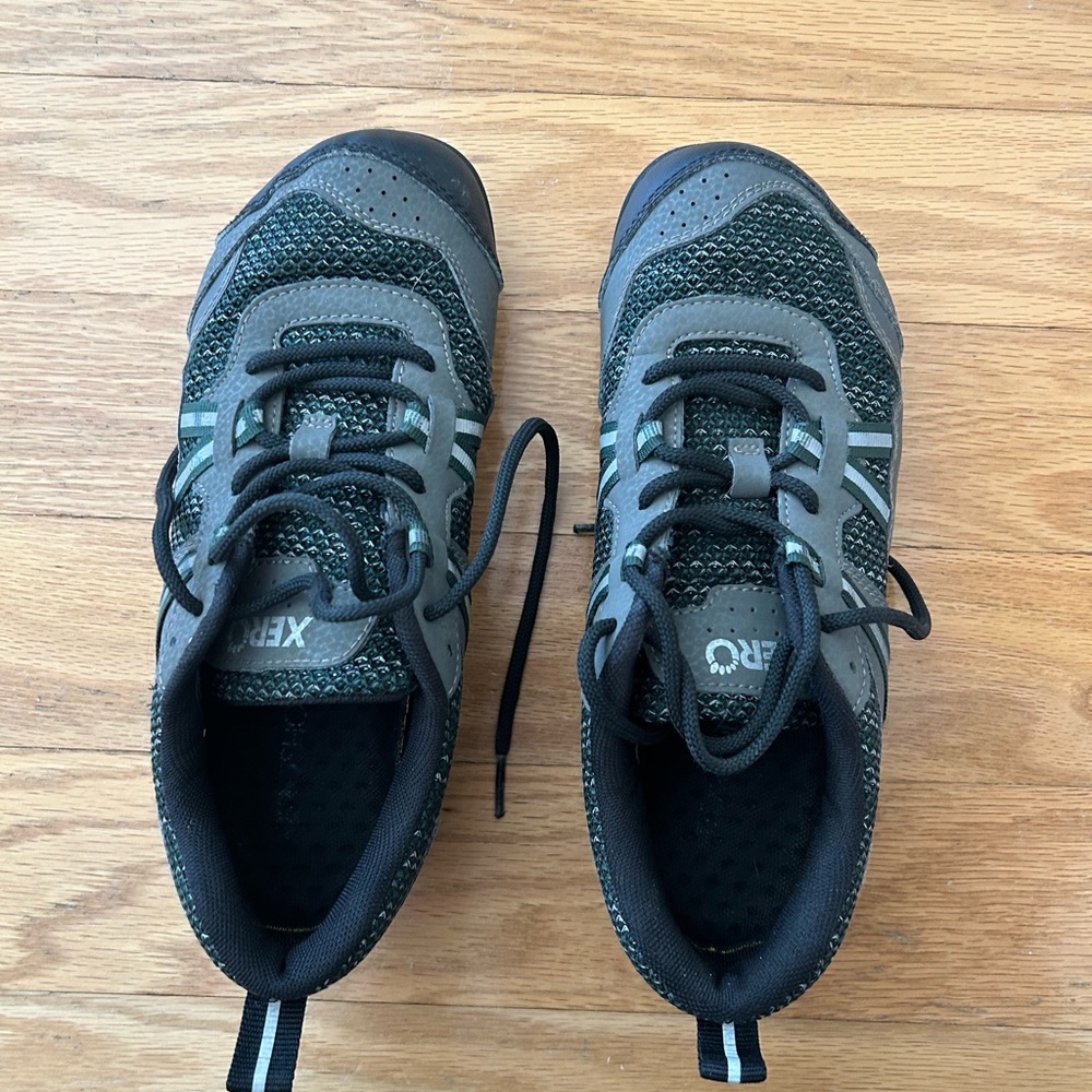 Xero Shoes Black and Gray Terraflex II Athletic Shoes